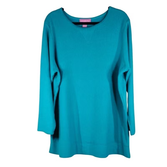 Woman Within Vibrant Teal Blouse - Picture 1 of 3